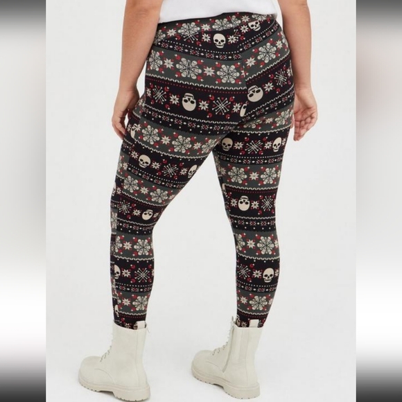 New Torrid 2X Fair Isle Skull&Bones Holiday Full-length Signature Waist … - Picture 4 of 7